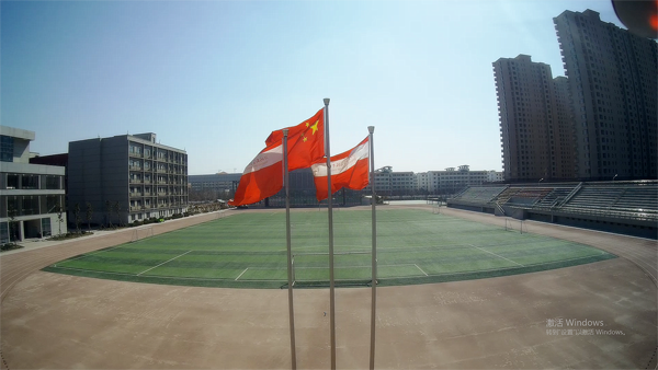 2016年3月10日航拍校园风景.png