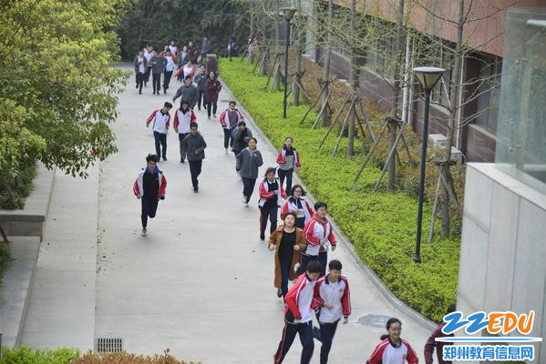 3.学生紧急疏散