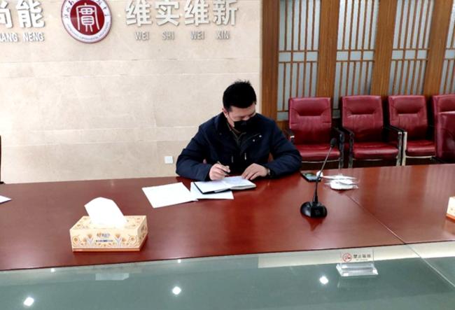 ee72795795f7b0d02a76db9ae1504c2