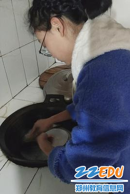 劳动服务之星樊可欣1