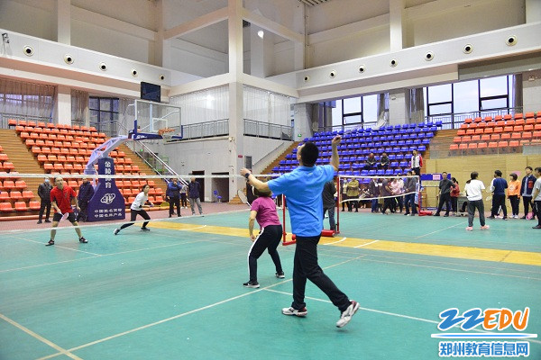 高一对战行政服务中心