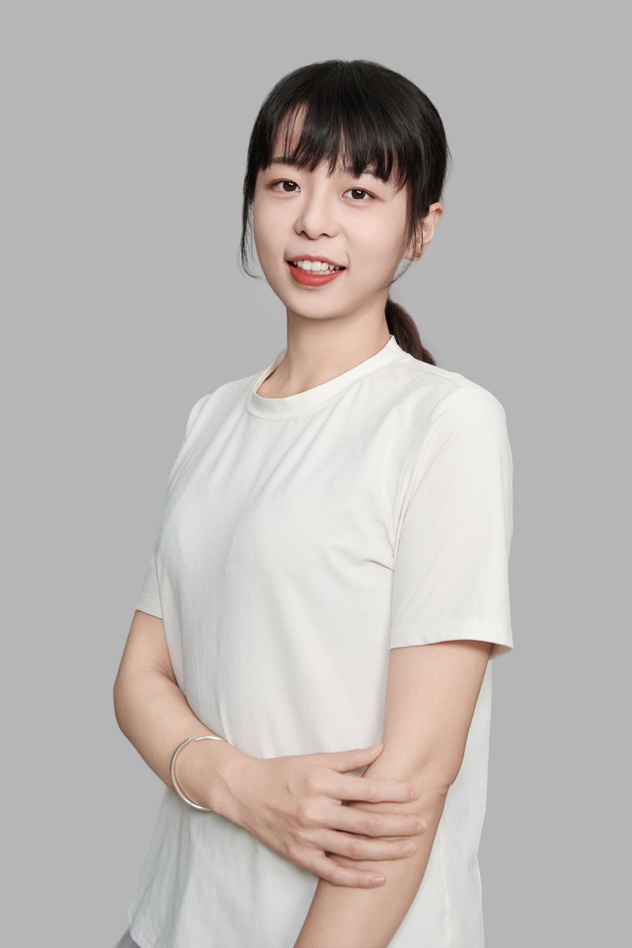 闫雨欣.jpg