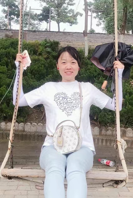 李慧慧.jpg