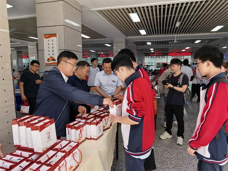 一份专属祝福，为青春高考加油.jpg